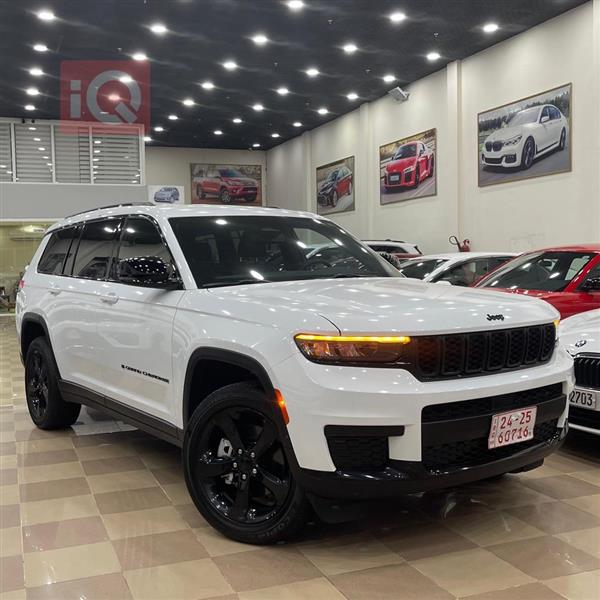 جیپ L گراند شیرۆکی 2023  بۆ فرۆشتن لە عێراق - هەولێر